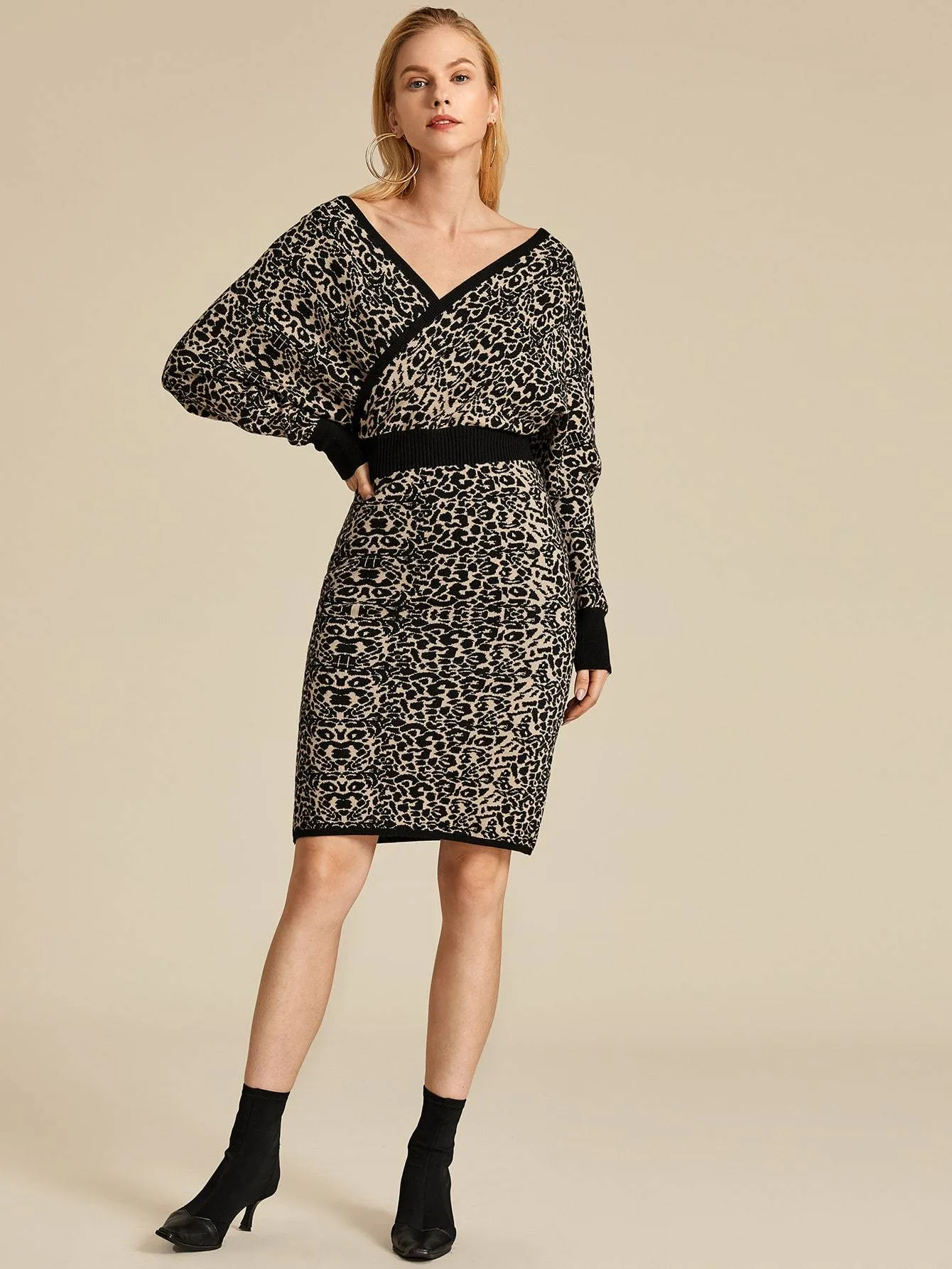 Leopard Print Batwing Sleeve Jumper Dress