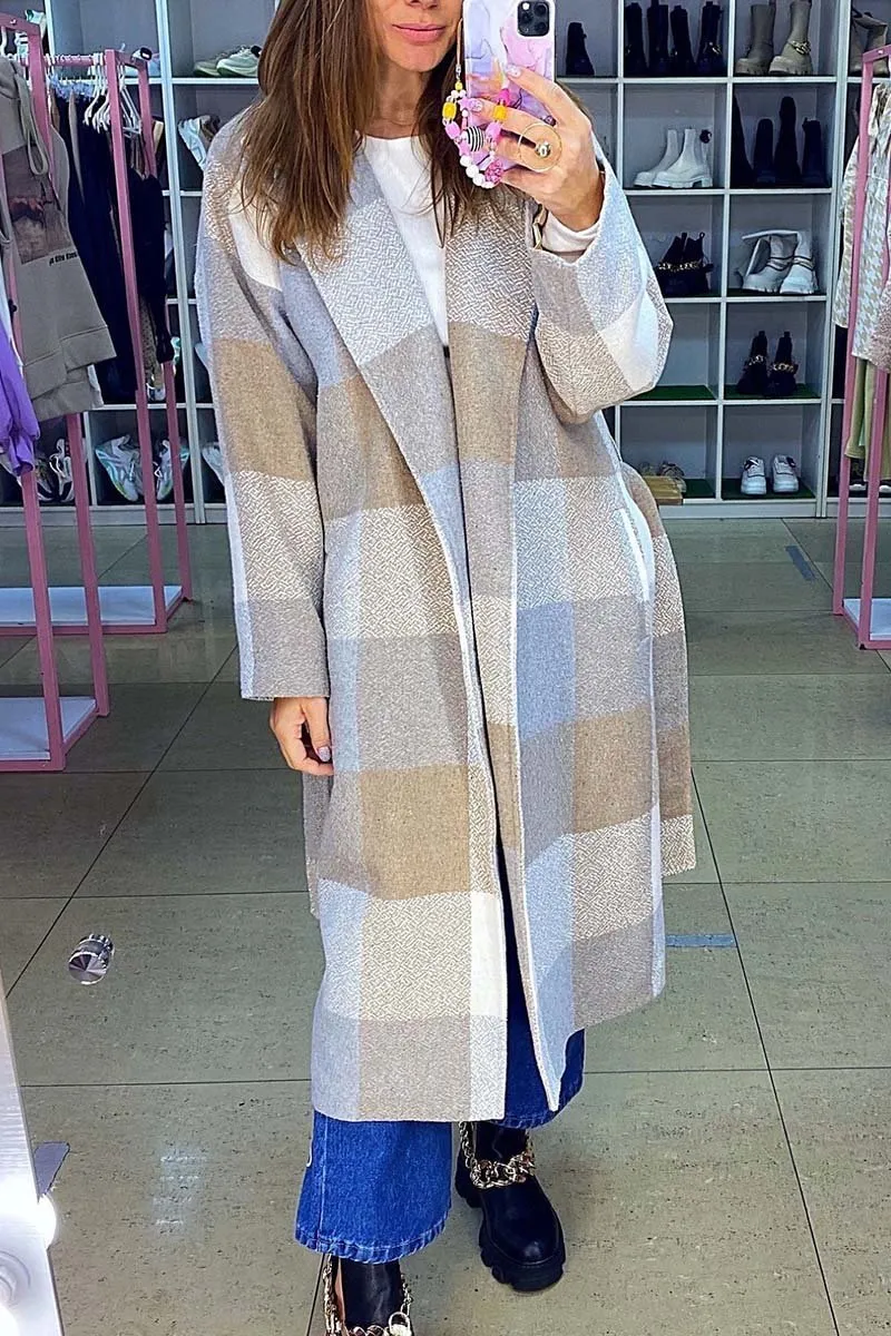 Women's fashion plaid coat
